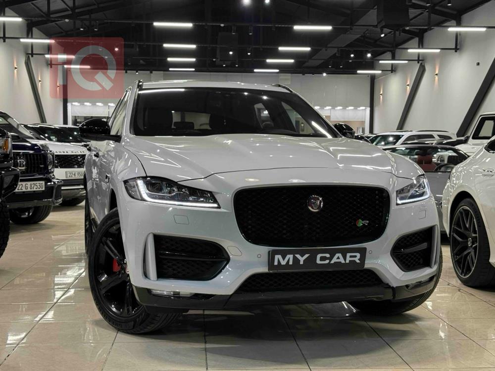 Jaguar F-Pace